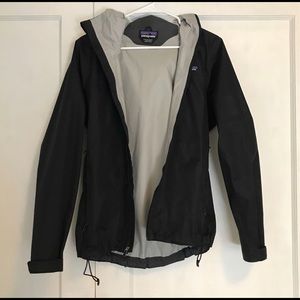 Women’s Patagonia Rain Jacket